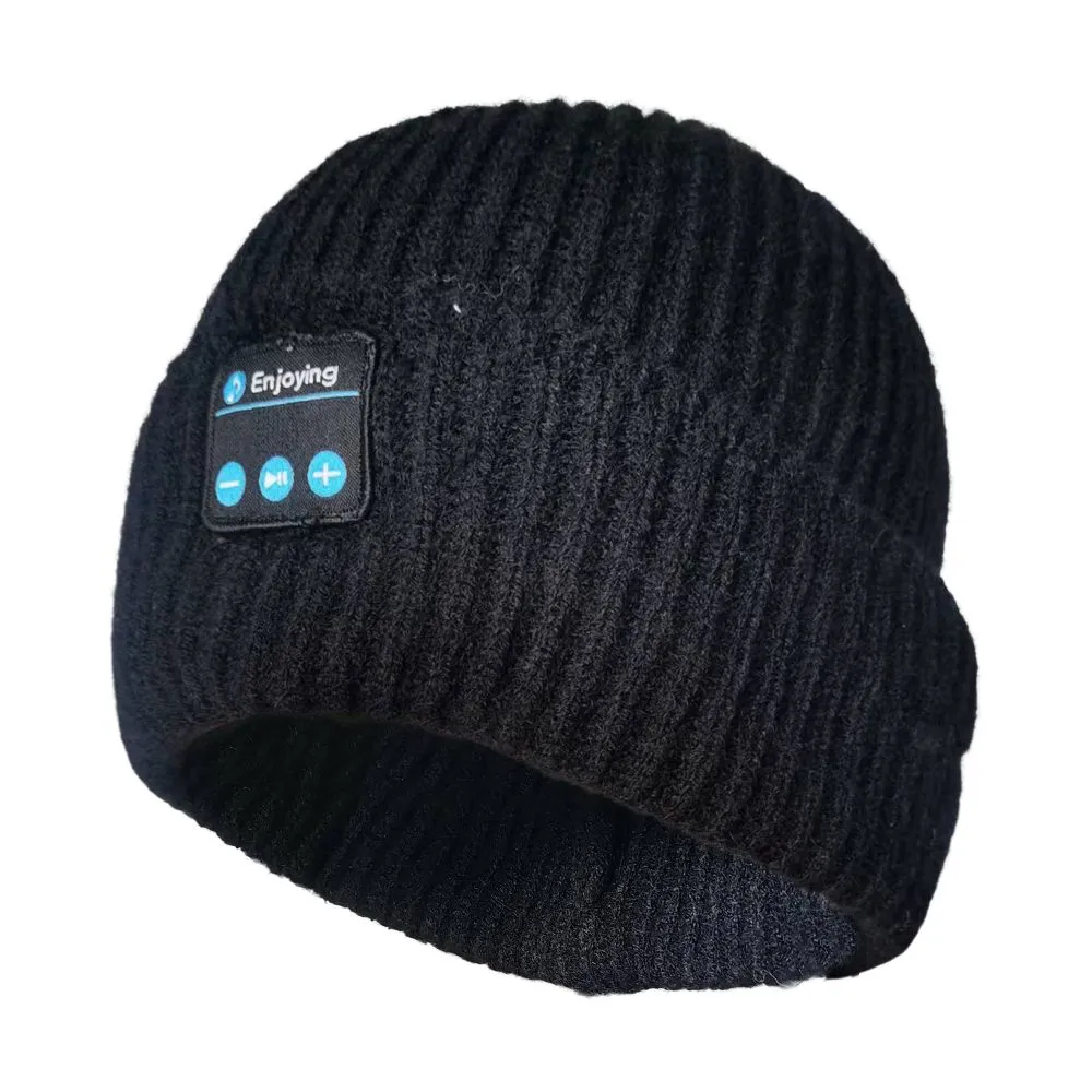 How to charge a Bluetooth hat?
